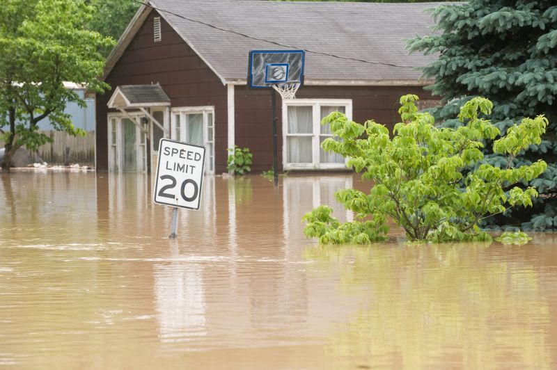 Flood Damage Restoration in Phoenix, AZ